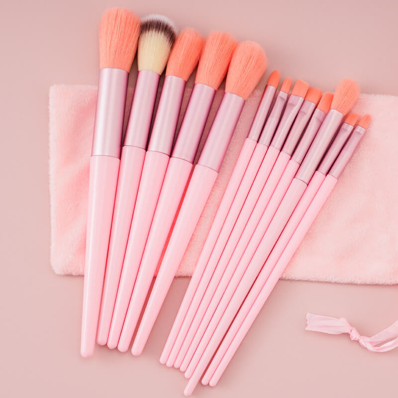 13 Piece Makeup Brush Kit For Face And Eyes Concealer Brush Set