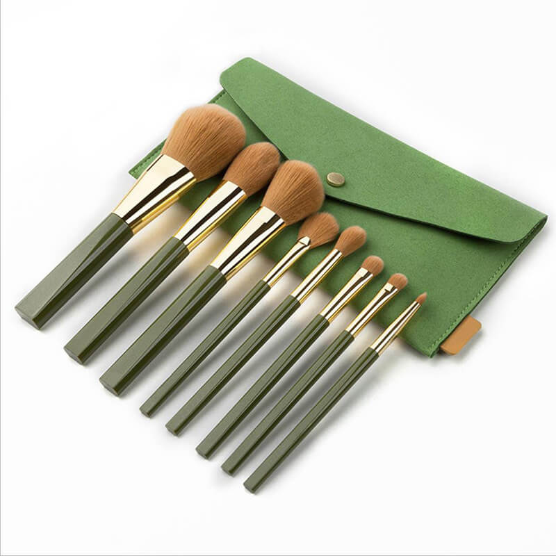 8pcs Soft Green Shimmering Makeup Brush | Best Affordable Makeup Brushes