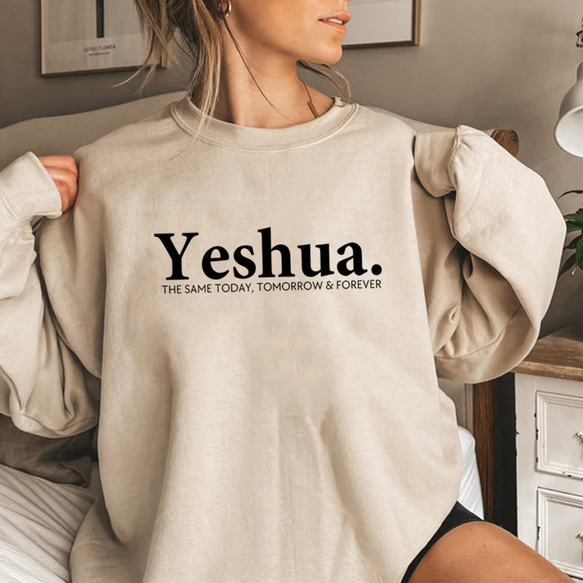 Christian Vintage Sweatshirt | Vintage Yeshua Graphic Sweatshirt