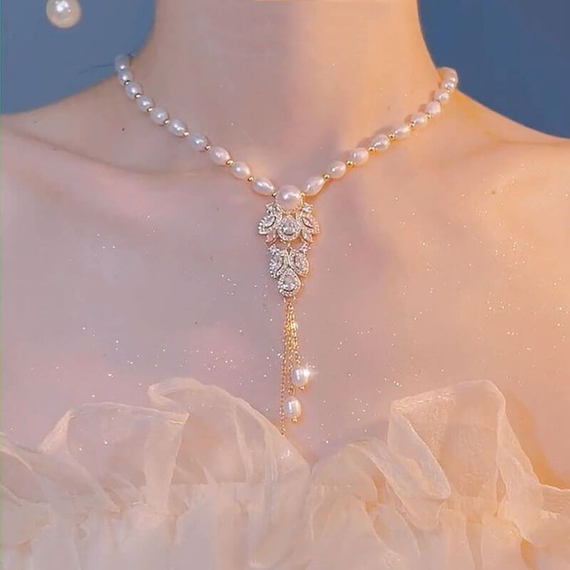 Fashion Personality Freshwater Pearl Necklace | Pearl Necklace Female