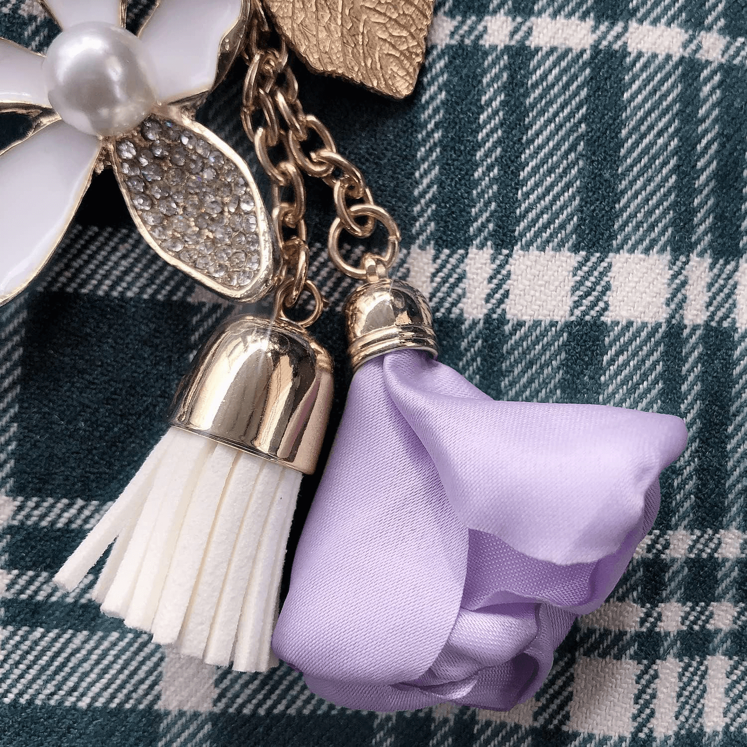 Flower Tassel Keychain For Women | Floral Keychain With Leaf And Tassel