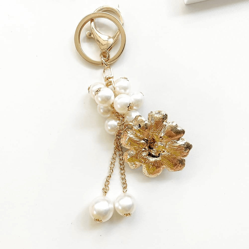 Rhinestone Flower Keychain For Women | Luxury Look Key Ring