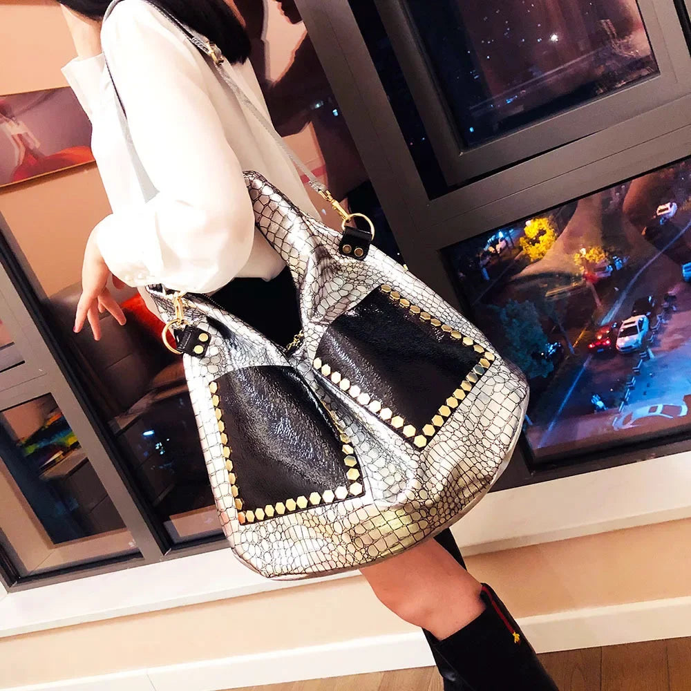 Women Fashion Vegan Leather Big Capacity Handbag 2024 Oversized Alligator Rivet Holographic Work Laptop Silver Hobo Slouchy Bag