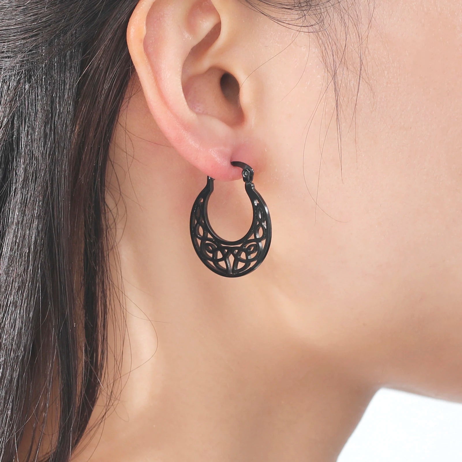 Teamer Filigree Witch Knot Hoop Drop Earrings Stainless Steel Vintage Irish Celtics Knot Dangle Earrings for Women Wicca Jewelry