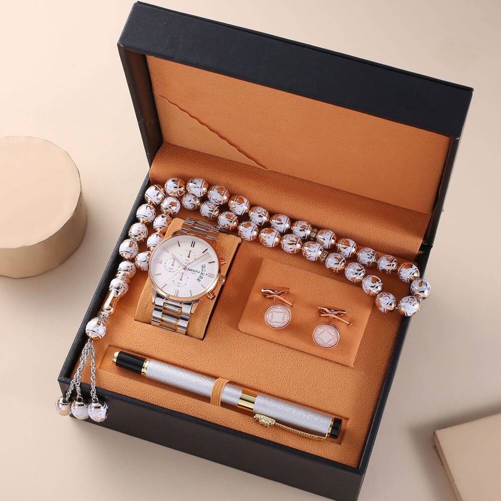 Stylish Men’s Accessories Gift Set For Professionals | Watch Gift Set