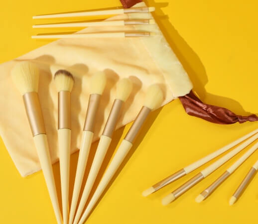 13 Piece Makeup Brush Kit For Face And Eyes  Concealer Brush Set