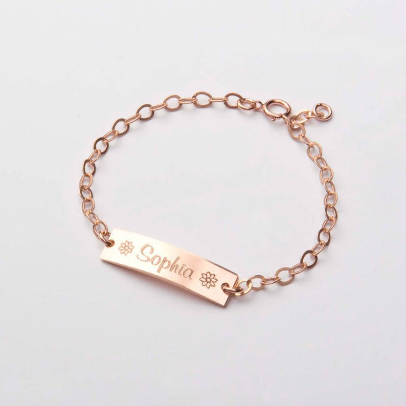 Personalized lettering children bracelet