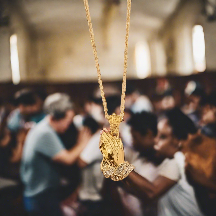 Prayer Hand Necklace Vintage