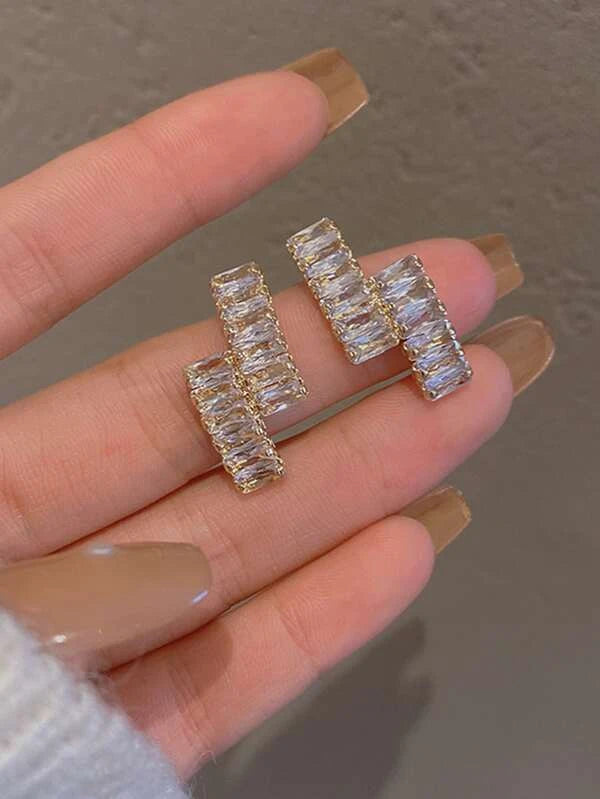 Cubic Zirconia Luxury Style Stud Earrings