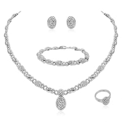 Woman Jewelry Set 18K Gold Plated Heart and Bear Necklace Set Wedding Fashion Jewelry Set Accessories Earrings and Rings Gifts