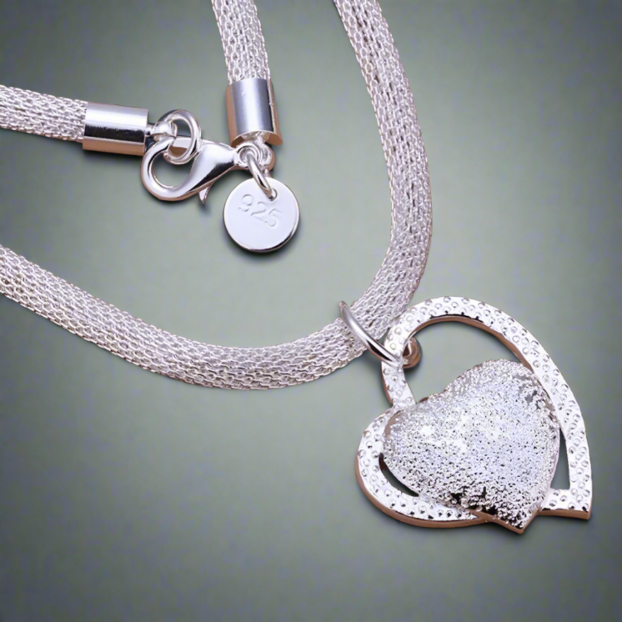 925 Sterling Silver Necklace with Gorgeous Charm