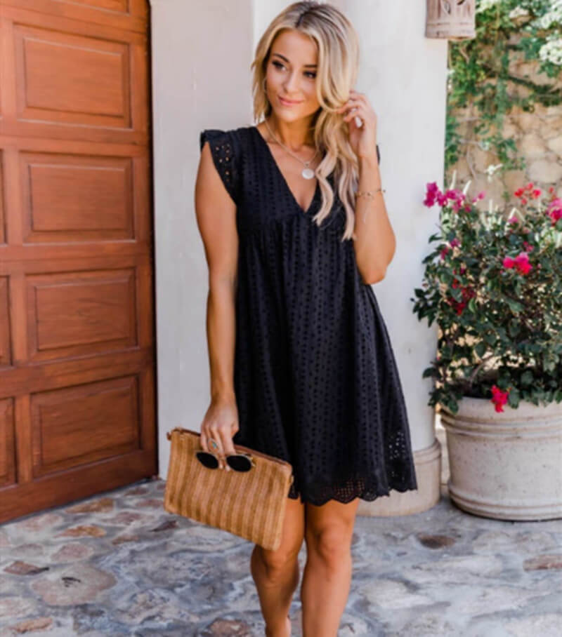 V-Neck Beach Dress | Easy Summer Dress For Warm Weather