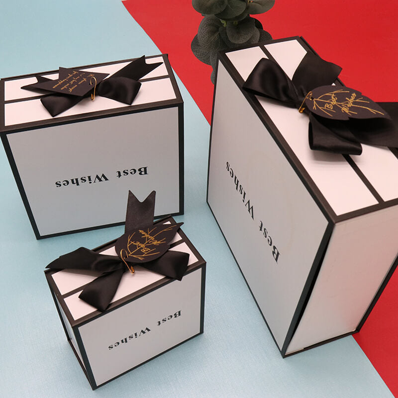 White Clamshell Gift Box For Lipstick Packaging | Clamshell Gift Box