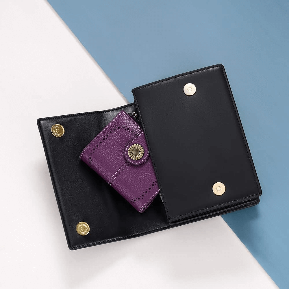Women’s Bifold Wallet With RFID blocking | Zippered Leather Wallet