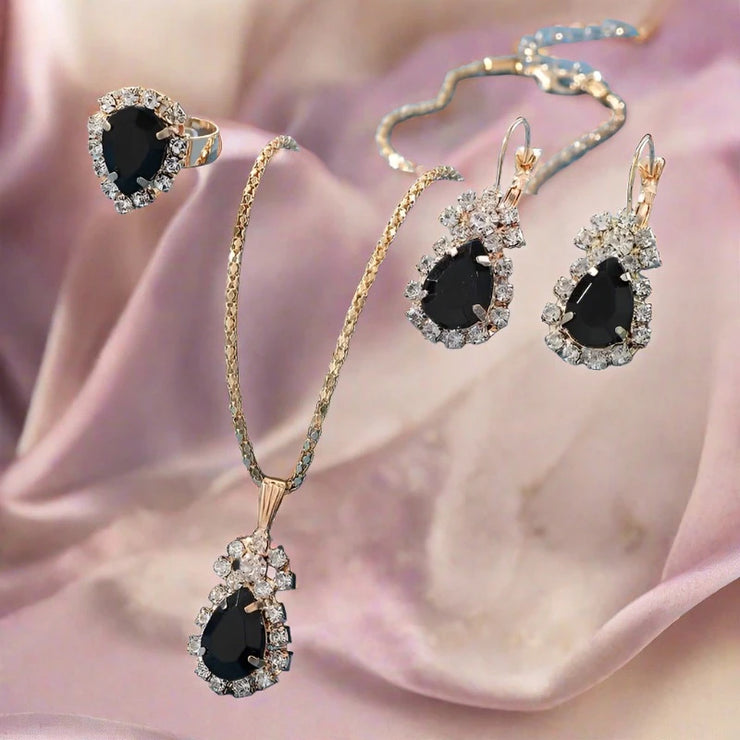 Teardrop Shaped Jewelry Set